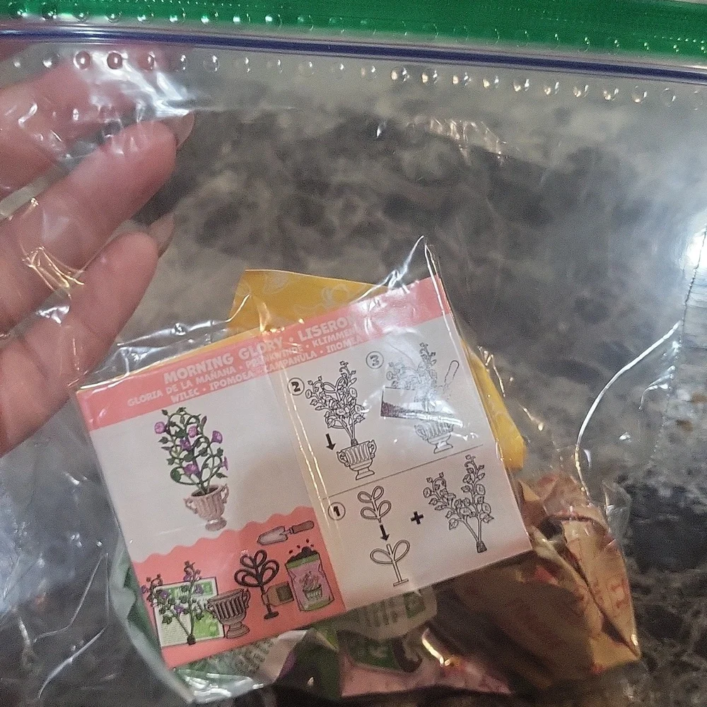 Miniverse Make It Mini Nature Morning Glory - Picture 3 of 3